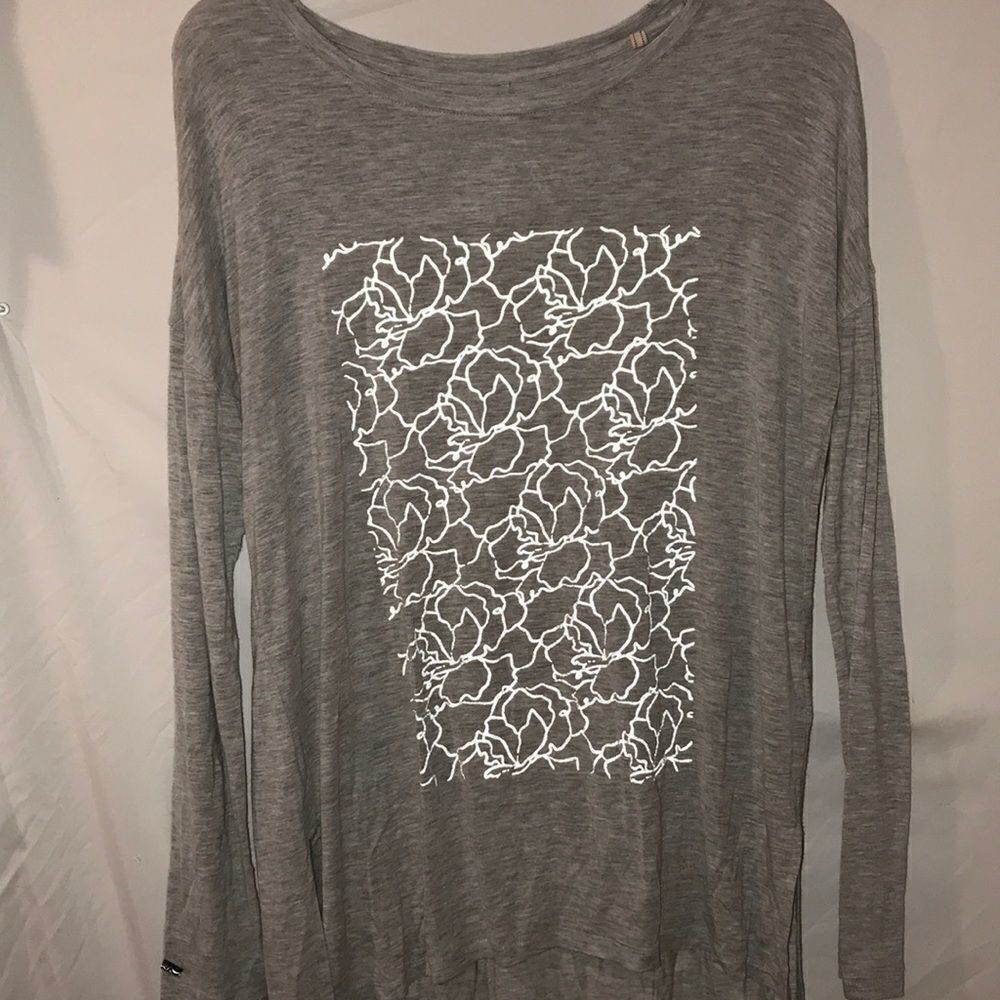 Guess Collection Women's Gray Heather Floral Long‎ Sleeve T-Shirt Size Medium